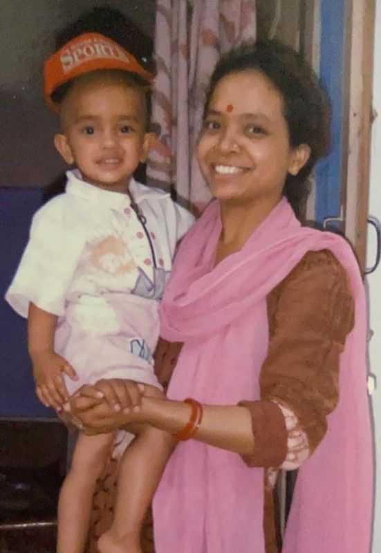 A childhood picture of Diksha Rawat with her mother