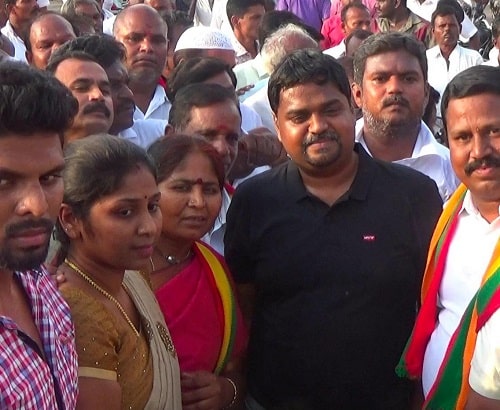 A picture of Muthulakshmi at a political rally