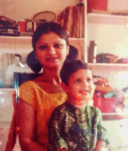 Faruk Kabir's childhood picture with his mother