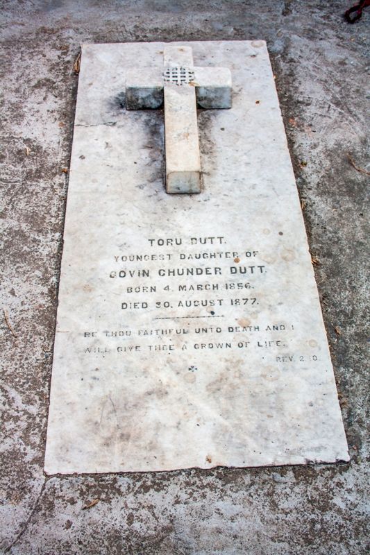 Grave of Toru Dutt - Maniktalla Christian Cemetery