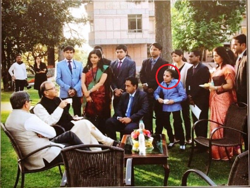 Ira Singhal during her trainig period at LBSNAA interacting with Late Arun Jaitley