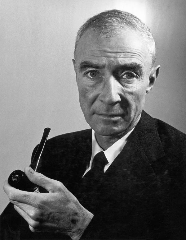 J. Robert Oppenheimer - Wikipedia