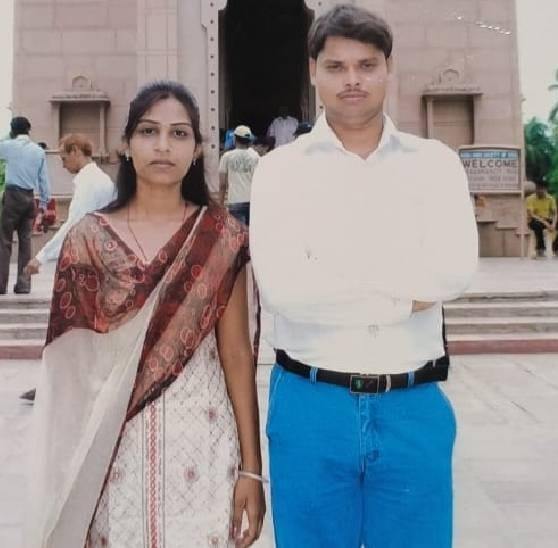 Manish Dubey's girlfriend, Jyoti Maurya with her husband, Alok Maurya