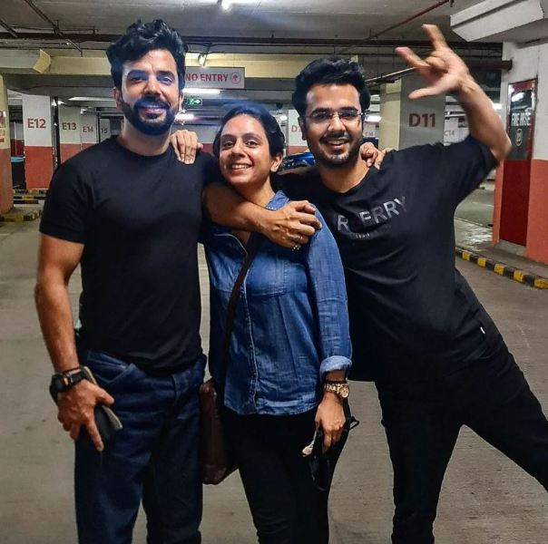 Manit Joura with his brother and sister