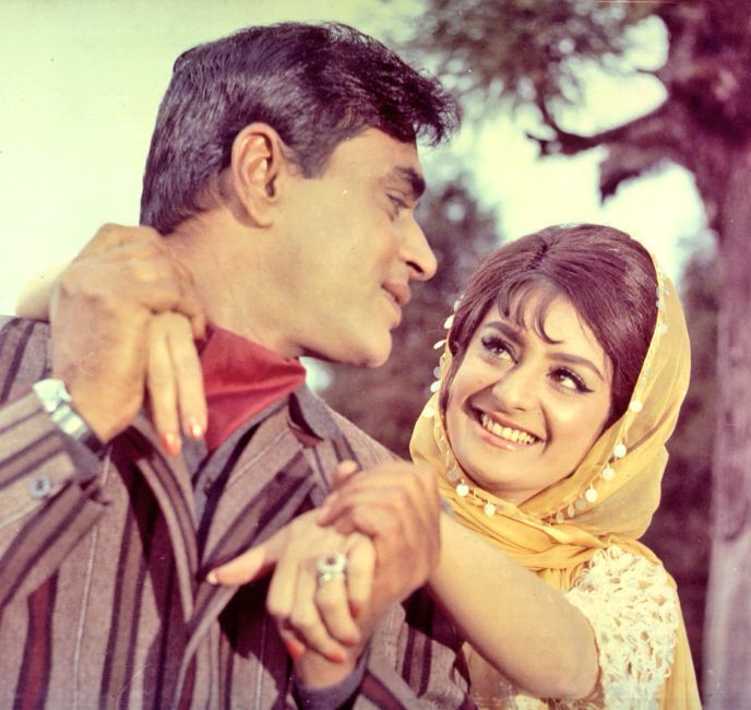 Rajendra Kumar with co-star Saira Banu
