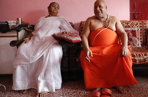 Rambhadracharya with his sister