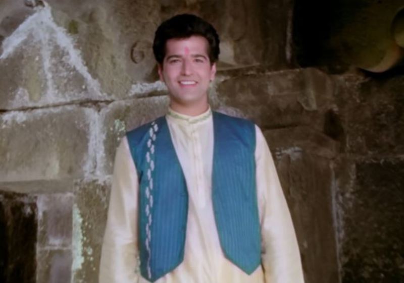 Ravi Behl as 'Ravi Rastogi' in the film 'Narsimha' (1991)