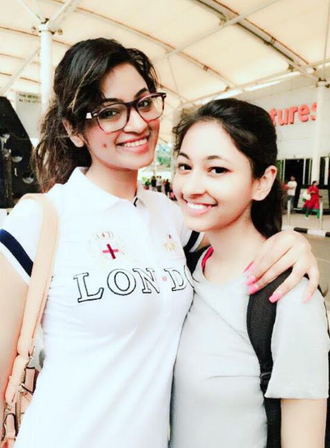 Shilpi Sharma with her sister
