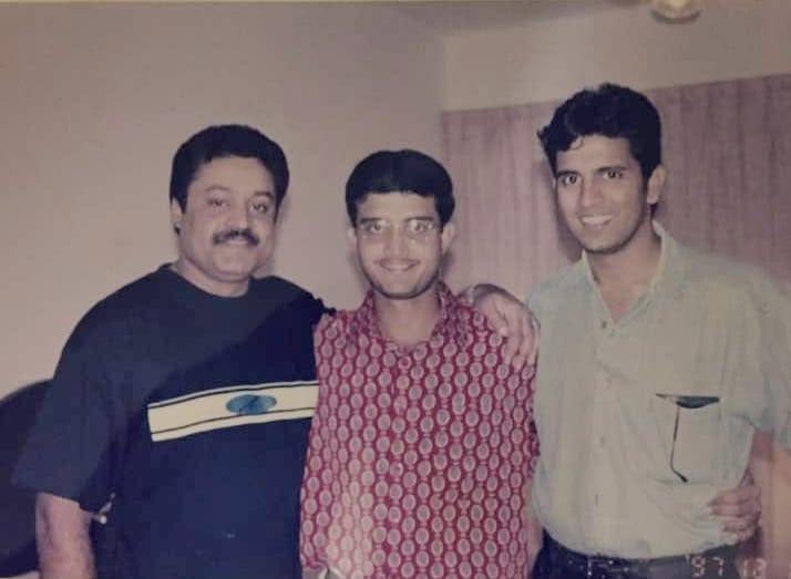 Suresh Gopi (left) with Saurav Ganguly (centre)