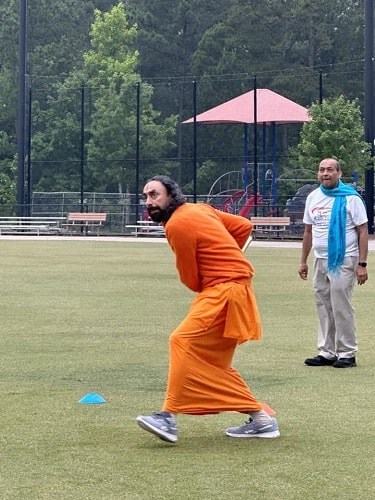 Swami Mukundananda while playing cricket