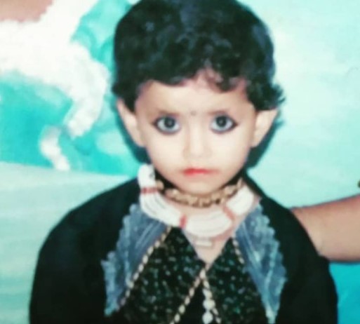A childhood picture of Alisha Parveen