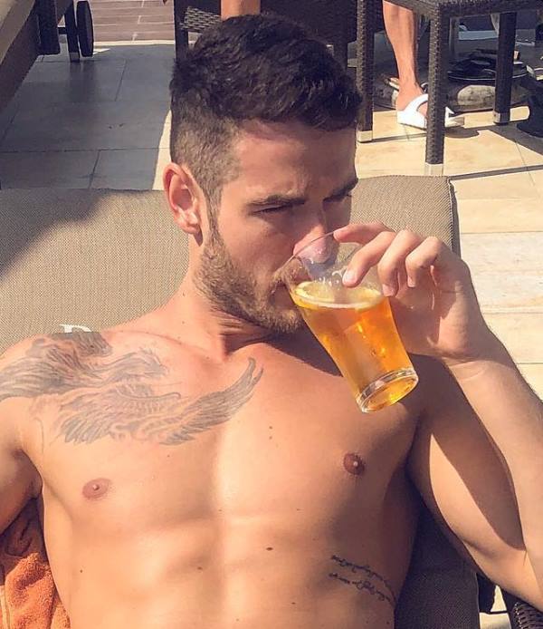 Aleksandar Alex Ilic drinking beer