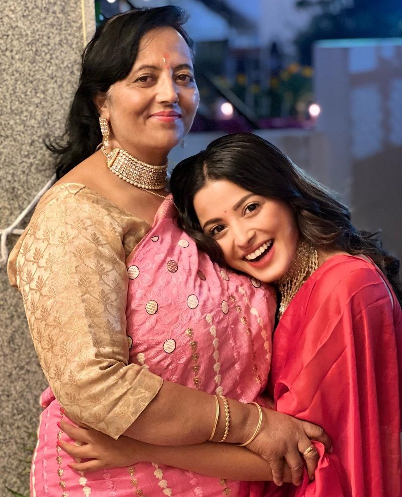 Bhaweeka Chaudhary with her mother