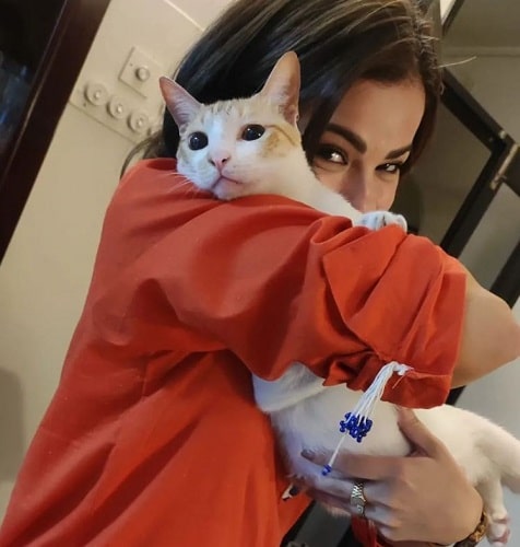 Hira Khan with her pet cat