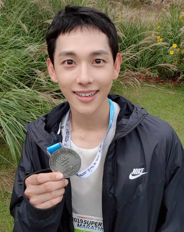 Im Si-wan after winning a 10 Km marathon