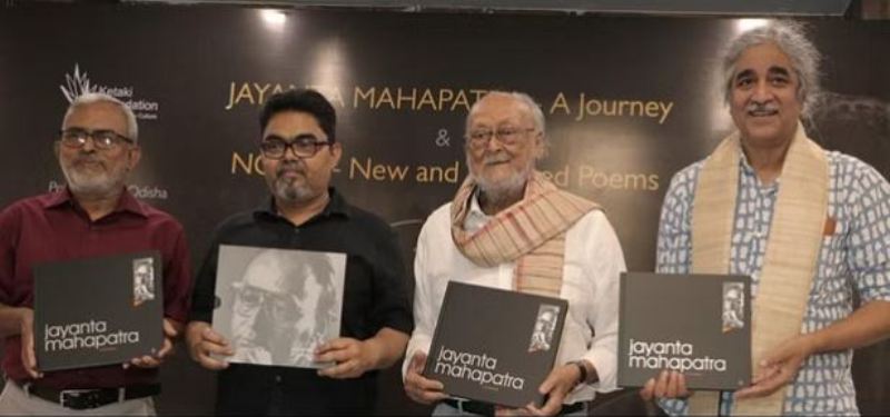 Jayanta Mahapatra (second from right) during the release of his autobiography ‘Jayanta Mahapatra - A Journey’ in April 2023