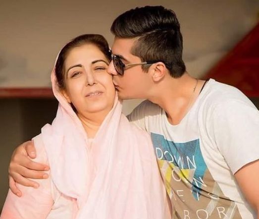 Junaid Niazi with his mother