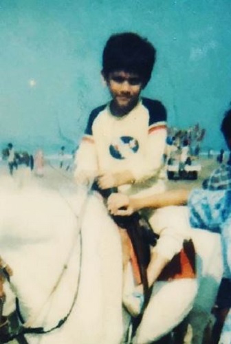 Mohit Suri's childhood picture
