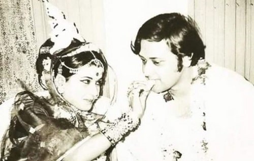 Moushumi Chatterjee's wedding picture