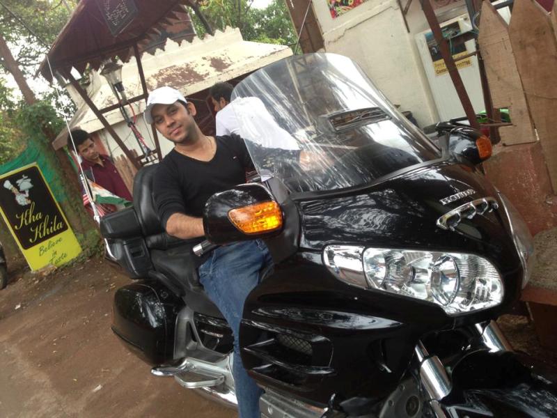 Raaj Shaandilyaa riding his Honda bike