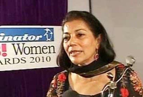Rekha Purie after receiving Great Women Award in 2010