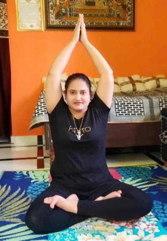 Sana Khan doing Yoga