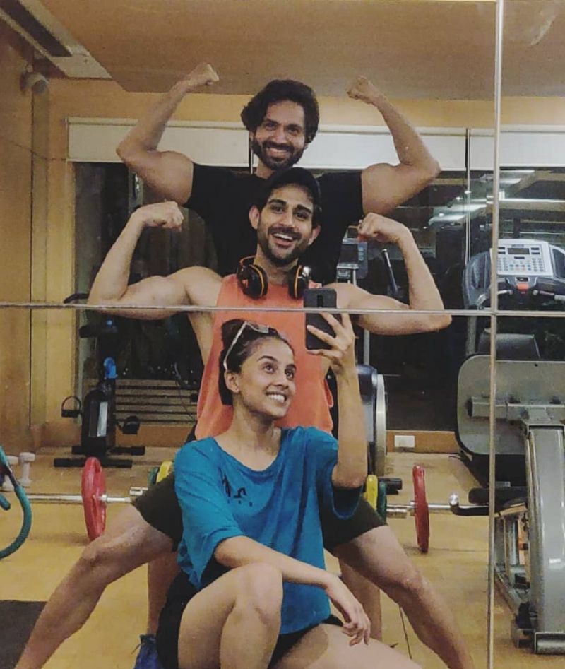 Sayli Salunkhe working out at the gym with her friends