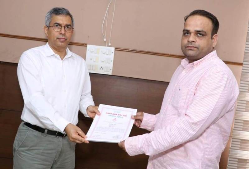 Shatrujeet Singh Kapoor (left) when he was posted as Director of Haryana Power Generation Corporation Limited