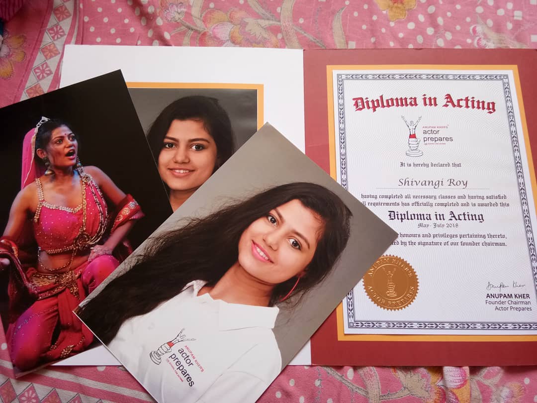 Shivangi Roy's diploma from Anupam Kher's Actor Prepares
