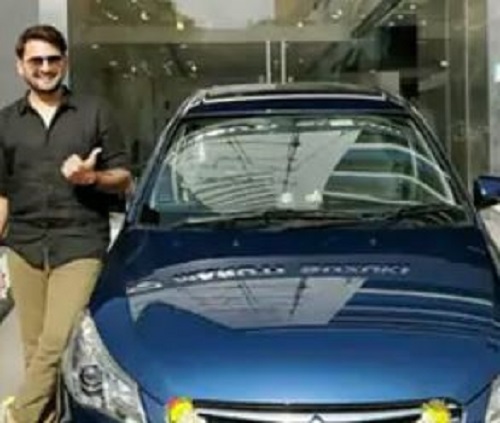 Siddharth Chandekar with his car