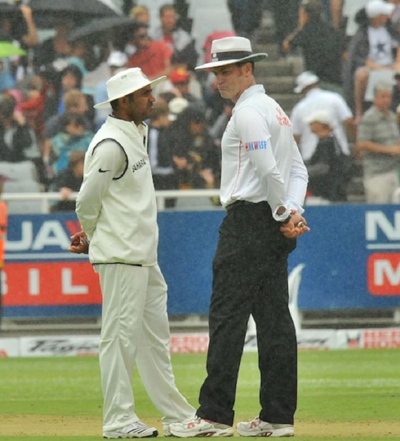Simon Taufel with Virender Sehwag