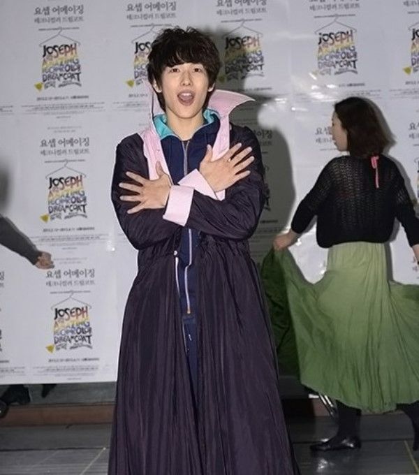 Yim Si-wan during his performance in 'Joseph and the Amazing Technicolor Dreamcoat'