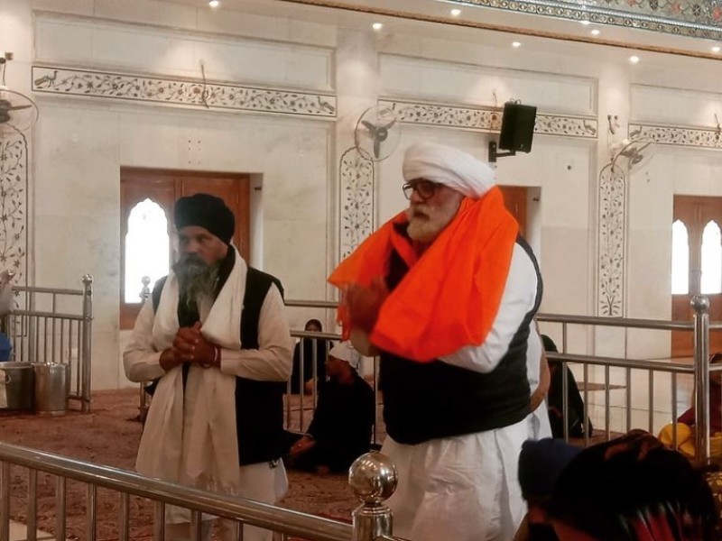 Yograj Singh seeking blessings at Gurudwara Talhan Sahib