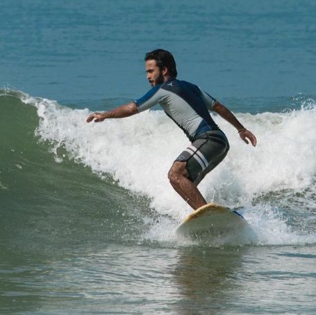 Zahan Kapoor surfing