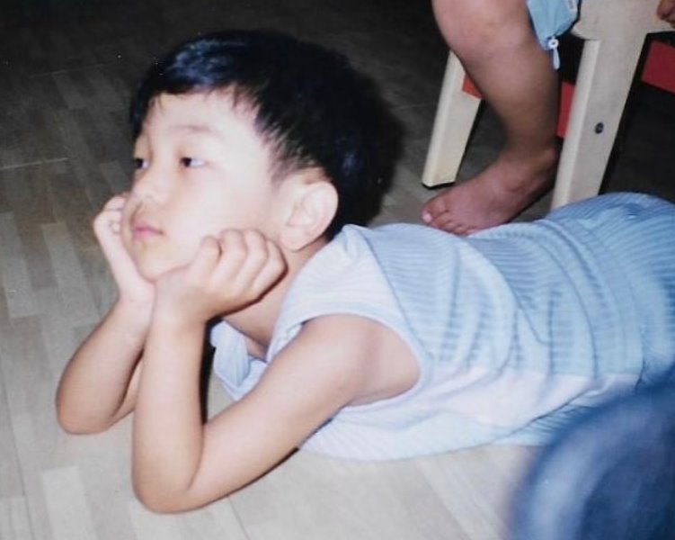 A childhood image of Woojin