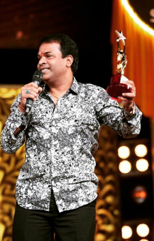 Barath Javaan Bharat Jadhav Wiki, Age, Wife, Children, Family, Biography & More - WikiBio