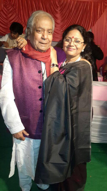Birju Maharaj with his daughter Kavita Mishra