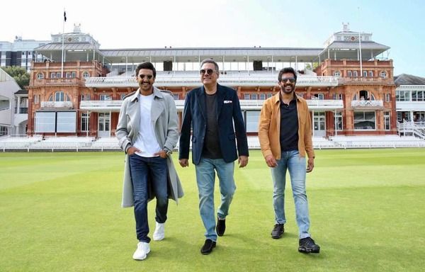 Boman Irani (centre) with Ranveer Singh (left), and Kabir Khan (right), during the promotion of the film '83' (2021)