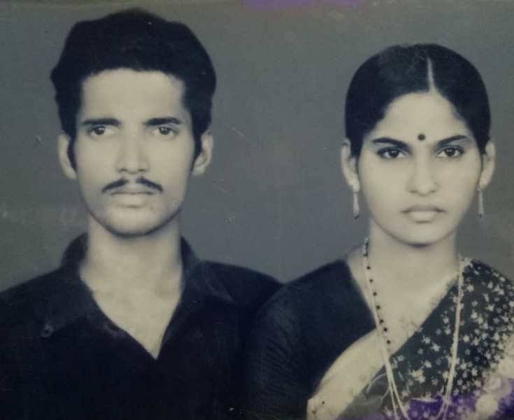 Chaitra Kundapura's parents