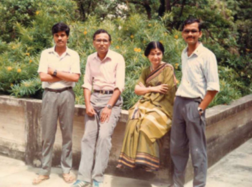 Darshan Ranganathan with her students