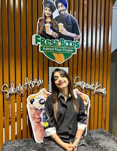 Gurpreet Kaur posing at Fresh Bites