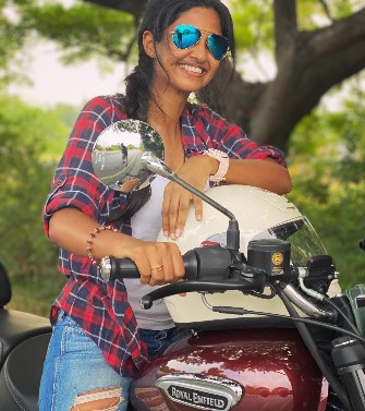 Keerthi Pandian with her Royal Enfield
