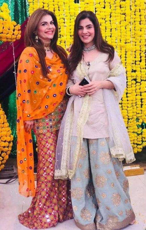 Kiran Khan with her sister, Amber Khan