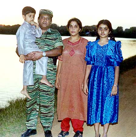 Mathivathani with Velupillai Prabhakaran, daughter Duvaraga and youngest son Balachandran Prabhakaran