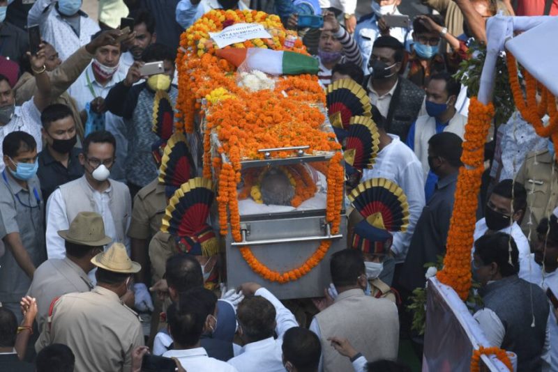 People paying their last respects to Tarun Gogoi
