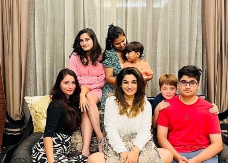 Pooja Tandon with her family