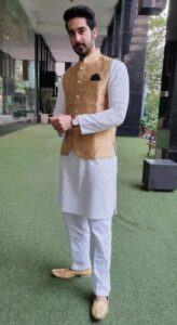 Rohit Raaj Wiki, Age, Girlfriend, Wife, Family, Biography & More - WikiBio