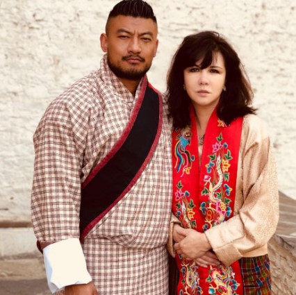 Sangay Tsheltrim with Khendum Dorji