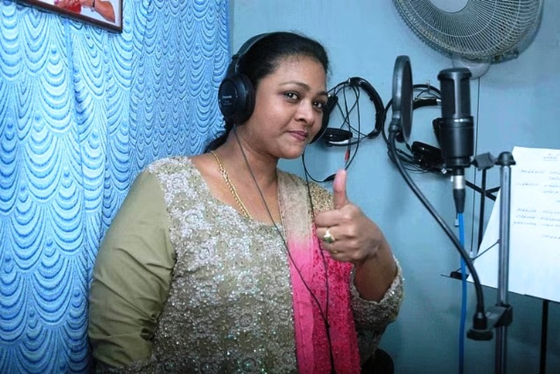 Shakeela's photo taken while she recording a song for the film Shanmugipuram