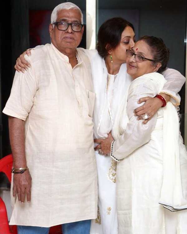 Shefali Shah (centre) with her parents